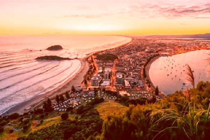 Layla, 38 — Escort in Oropi, New Zealand