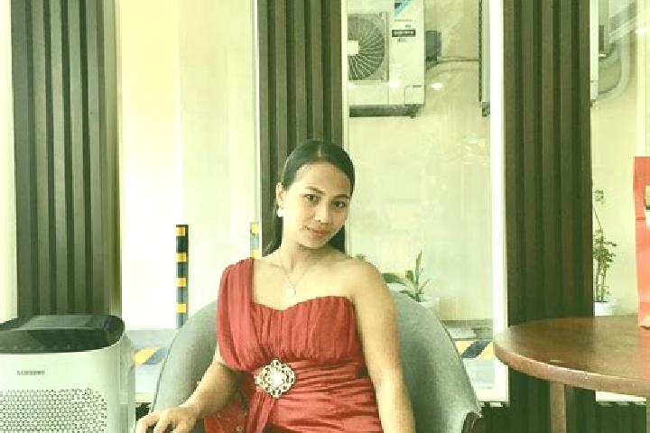 Layla, 38 — Escort in Sigih, Indonesia