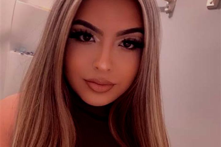 Layla, 39, a blonde brown-eyed latina companion based in Dijkot. Offering Striptease, Duos, Fetish. Available for incall and outcall, overnight bookings avai...