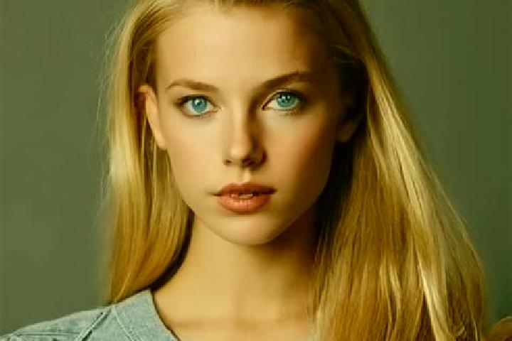 Layla, 39, a blonde grey-eyed mixed companion based in Middelfart. Offering GFE, Overnight, 69. Available for incall and outcall, overnight bookings available.