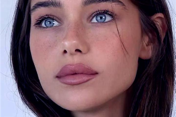 Layla, 39, a brunette blue-eyed european companion based in Bruin. Offering Fetish, A-Level, Deep French Kissing, Duos, Couples. Available for incall and out...