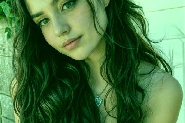 Lillian, 20, a auburn hazel-eyed asian companion based in Gninlnafolokaha. Offering Tantra, Overnight, Couples, CIM, Duos. Available for incall and outcall, ...