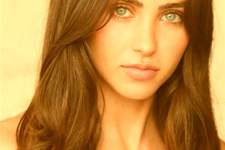 Lillian, 20, a chestnut brown-eyed latina companion based in Sindangraja. Offering CIM, BDSM, Tantra, Party Girl. Available for incall and outcall, day and e...