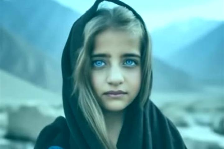 Lillian, 20, a chestnut grey-eyed middle eastern companion based in Icme. Offering Overnight, CIM, OWO. Available for incall and outcall, day and evening dates.