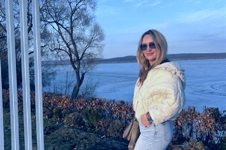 Lillian, 20 — Escort in Bryukhovychi, Ukraine