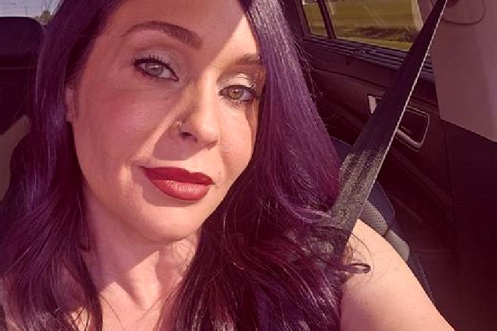 Lillian, 20 — Escort in Chackbay, United States