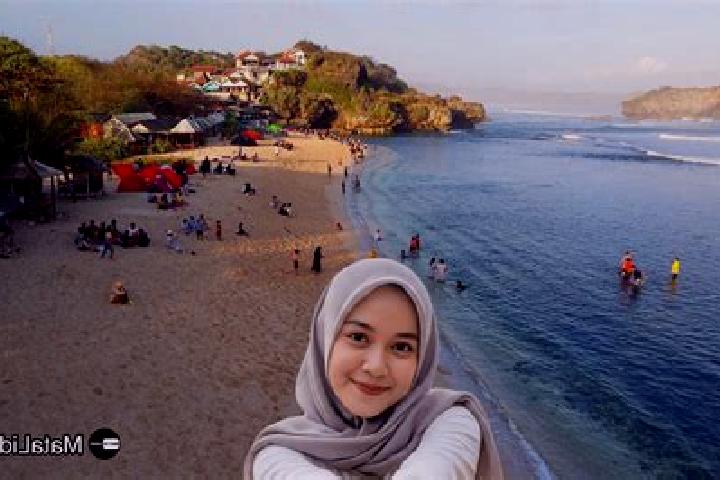 Lillian, 20 — Escort in Ngepoh Kidul, Indonesia