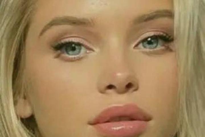 Lillian, 21, a blonde blue-eyed caribbean companion based in Carmolandia. Offering Girlfriend Experience, Erotic Massage, Dinner Date, Travel Companion. Avai...