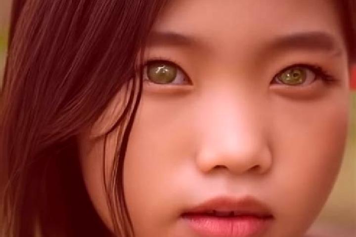 Lillian, 21, a chestnut green-eyed asian companion based in Makurdi. Offering A-Level, Fetish, OWO, Roleplay. Available for incall and outcall, overnight boo...
