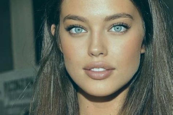 Lillian, 21, a chestnut green-eyed middle eastern companion based in Meounes-les-Montrieux. Offering Deep French Kissing, Dinner Date, A-Level. Available for...