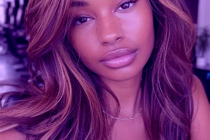 Lillian, 21, a dark blonde brown-eyed mediterranean companion based in Ka-Mahonisi. Offering Roleplay, Party Girl, Couples. Available for incall and outcall,...