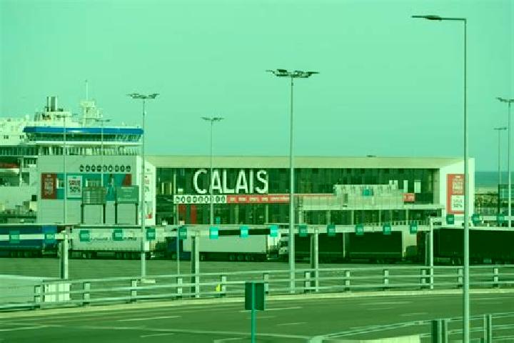 Lillian, 21 — Escort in Calais, France