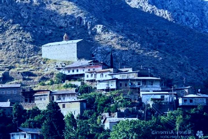 Lillian, 21 — Escort in Meghri, Armenia