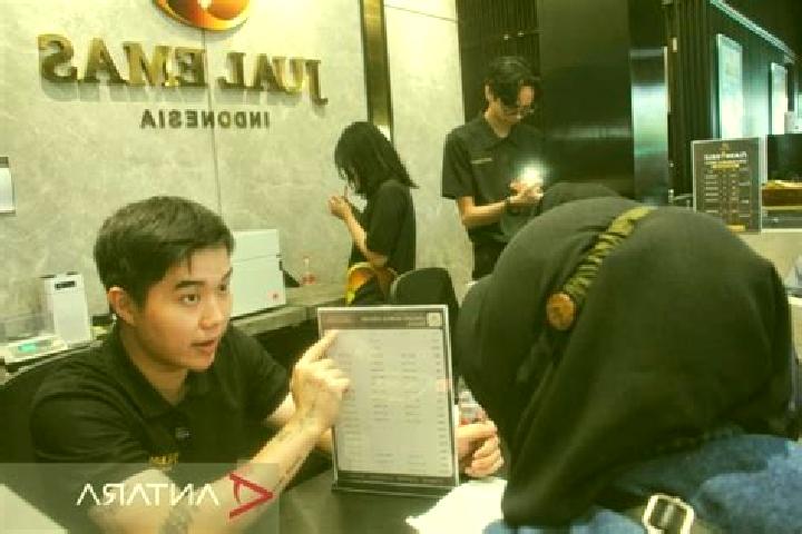 Lillian, 21 — Escort in Oro, Indonesia