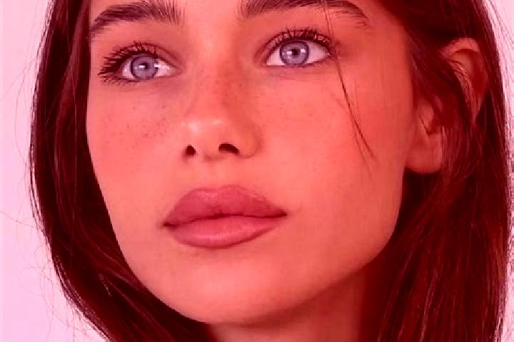 Lillian, 22, a brunette blue-eyed caribbean companion based in Narkatiaganj. Offering Duos, Deep French Kissing, Prostate Massage, Girlfriend Experience. Ava...