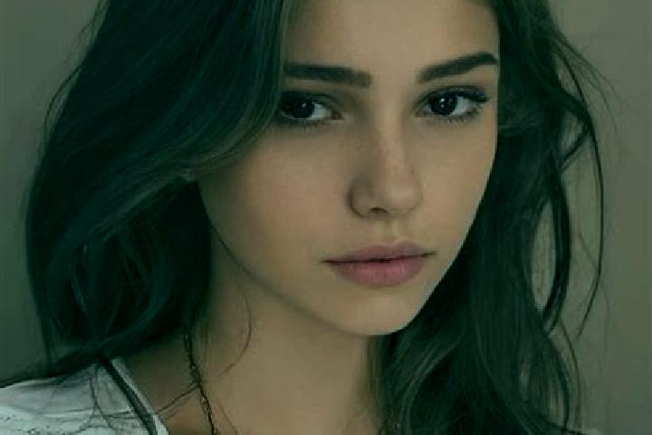 Lillian, 22, a brunette brown-eyed slavic companion based in Netherby. Offering CIM, Dinner Date. Available for incall and outcall, day and evening dates.