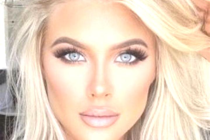 Lillian, 22, a platinum blonde amber-eyed middle eastern companion based in Vselyub. Offering A-Level, Erotic Massage, Party Girl, Dinner Date. Available for...