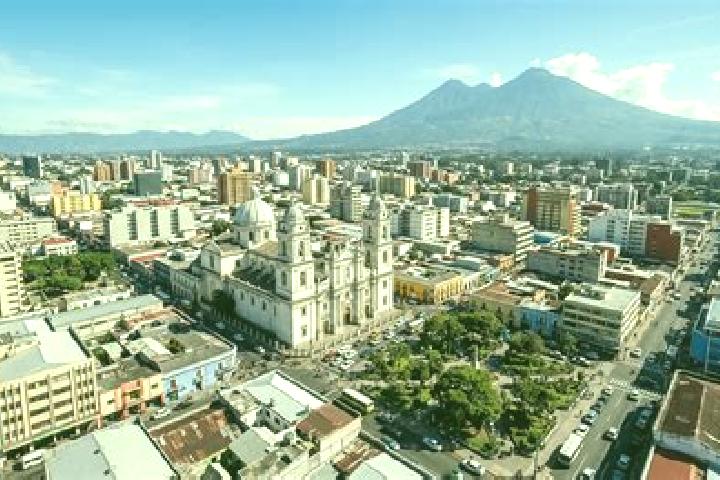 Lillian, 22 — Escort in Mazatenango, Guatemala