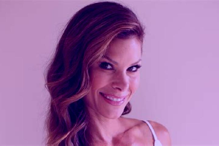 Lillian, 22 — Escort in Taio, Brazil