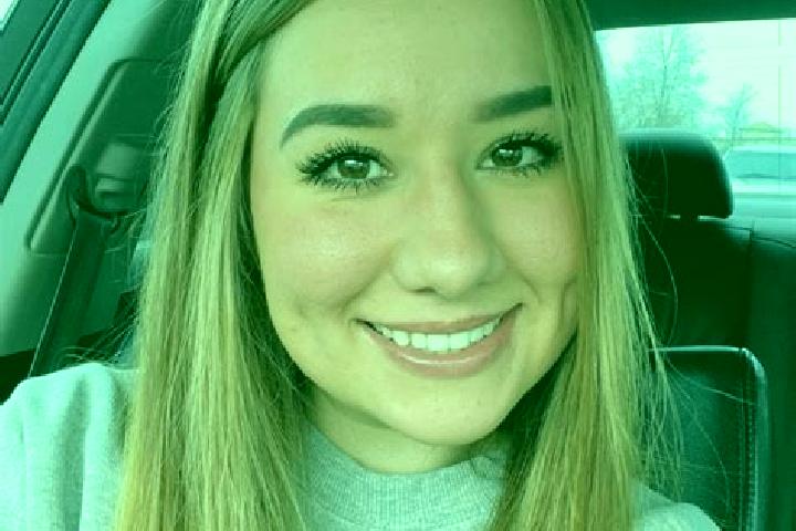 Lillian, 22 — Escort in Zeigler, United States