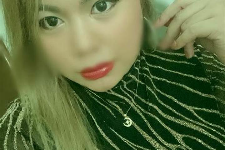 Lillian, 23, a blonde amber-eyed ebony companion based in Uniao dos Palmares. Offering GFE, Fetish, Domination. Available for incall and outcall, overnight b...