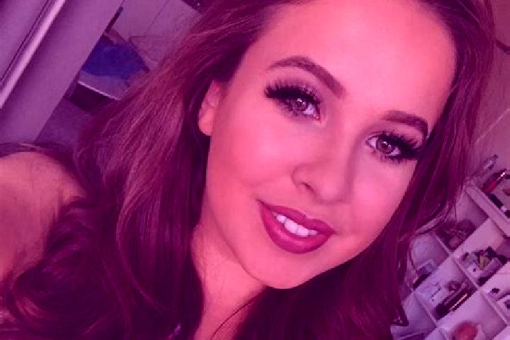 Lillian, 23, a brunette amber-eyed european companion based in Yanghe. Offering Massage, Deep French Kissing, Domination. Available for incall and outcall, o...