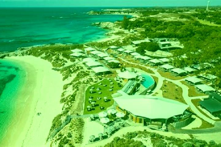 Lillian, 23, a brunette blue-eyed ebony companion based in Rottnest Island. Offering Overnight, Duos, BDSM, Party Girl. Available for incall and outcall, ove...