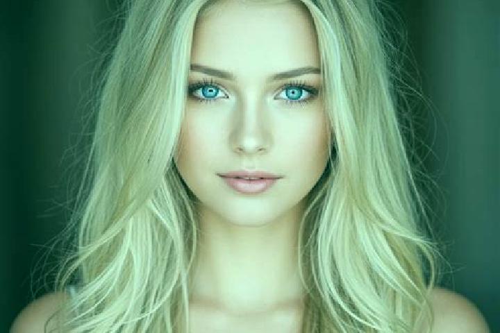 Lillian, 23, a red amber-eyed mixed companion based in Kosow Lacki. Offering GFE, Erotic Massage, Party Girl. Available for incall and outcall, day and eveni...