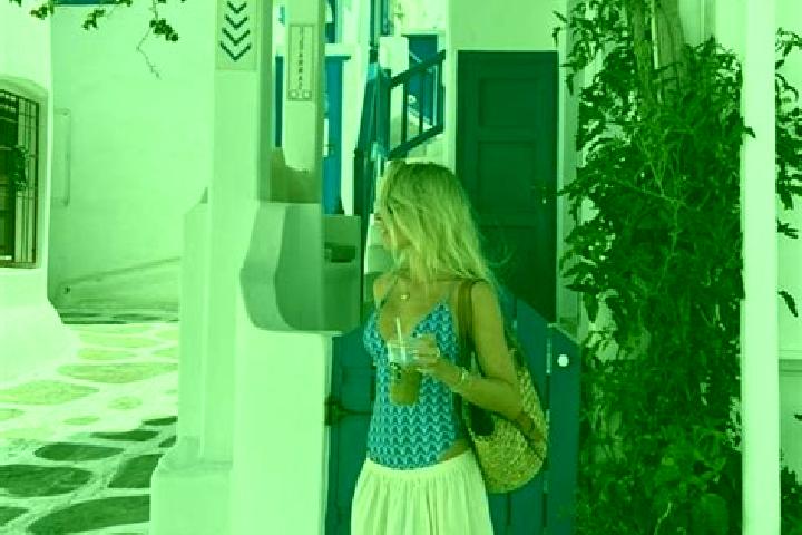 Lillian, 23 — Escort in Agrafa, Greece