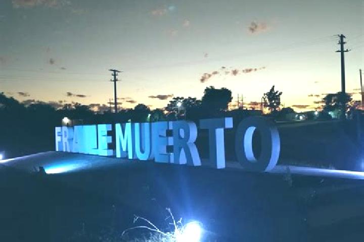 Lillian, 23 — Escort in Fraile Muerto, Uruguay