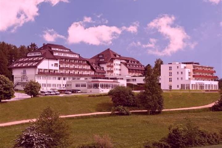 Lillian, 23 — Escort in Harbach, Germany