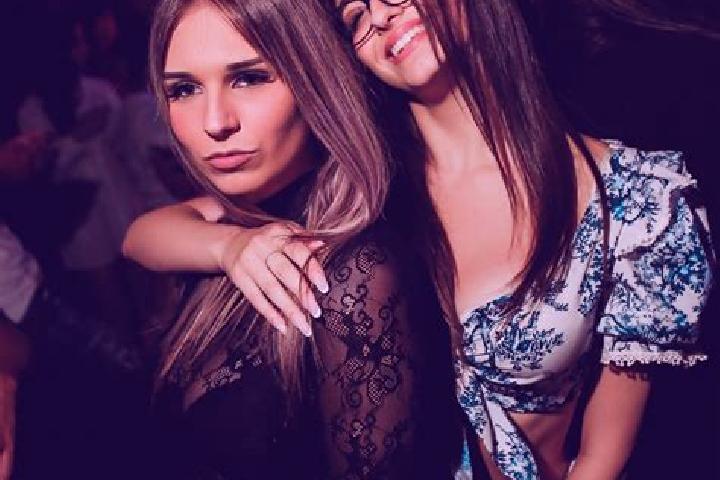Lillian, 23 — Escort in Hodac, Romania