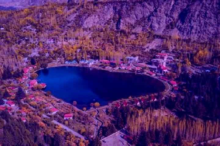 Lillian, 23 — Escort in Khurarianwala, Pakistan