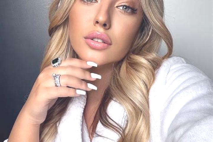 Lillian, 23 — Escort in Mahnomen, United States