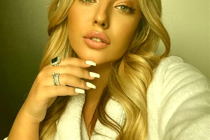 Lillian, 23 — Escort in Rhenen, Netherlands