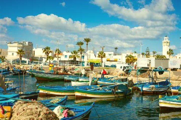 Lillian, 24 — Escort in Borj Cedria, Tunisia