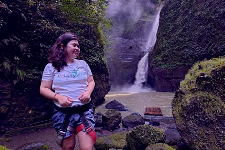 Lillian, 24 — Escort in Cavinti, Philippines