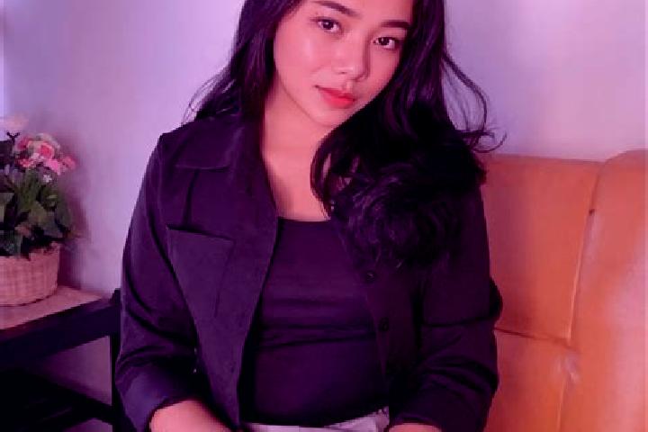 Lillian, 24 — Escort in Loakulu, Indonesia