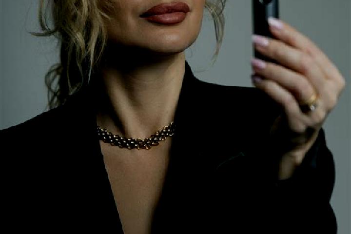 Lillian, 24 — Escort in Rozprza, Poland
