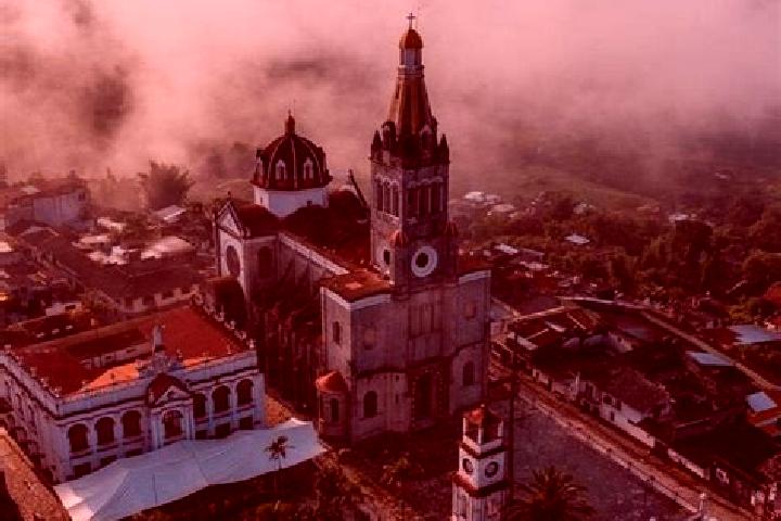 Lillian, 24 — Escort in Tzinacapan, Mexico