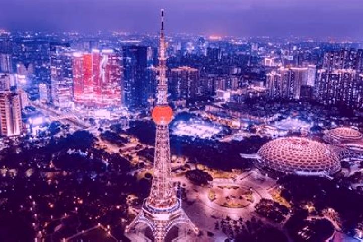 Lillian, 24 — Escort in Weicheng, China