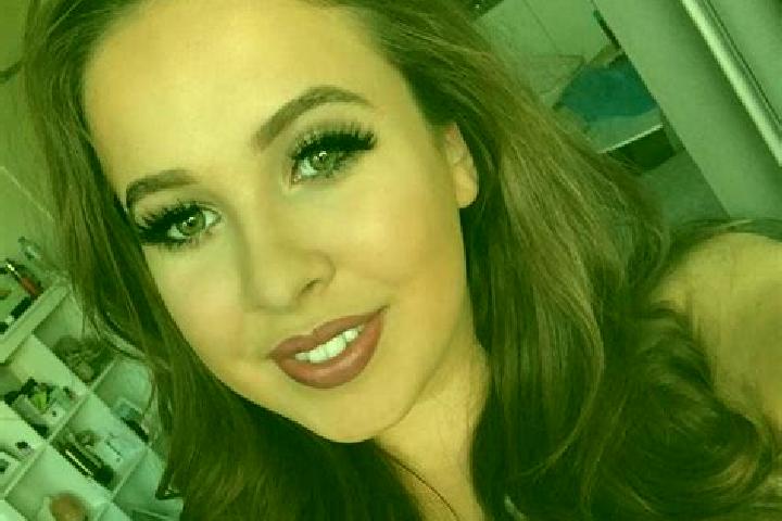 Lillian, 25, a brunette grey-eyed european companion based in Dashwood. Offering Tantra, Overnight, Striptease, OWO. Available for incall and outcall, day an...