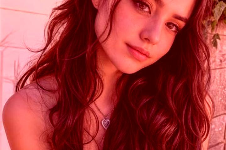 Lillian, 25, a dark blonde hazel-eyed middle eastern companion based in Chachersk. Offering Erotic Massage, Couples, BDSM, Striptease. Available for incall a...