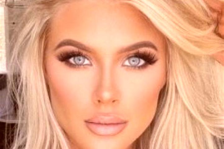 Lillian, 25, a platinum blonde blue-eyed caucasian companion based in Ondo. Offering Roleplay, Domination, Couples, Massage, Fetish. Available for incall and...
