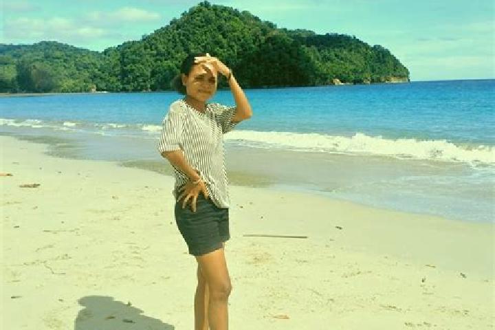 Lillian, 25 — Escort in Demta, Indonesia