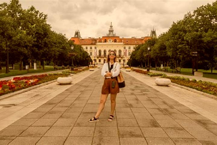 Lillian, 25 — Escort in Izbiste, Serbia