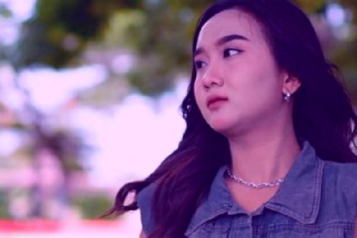 Lillian, 25 — Escort in Krajan Gading, Indonesia