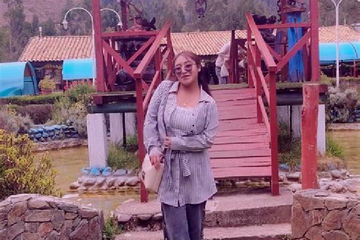Lillian, 25 — Escort in Lircay, Peru
