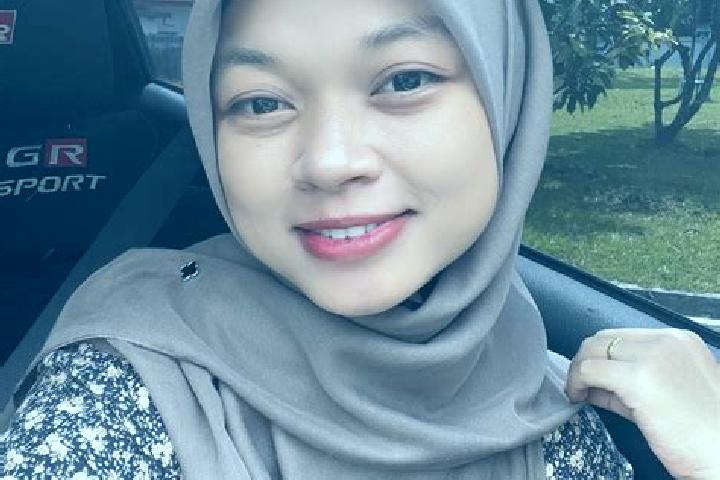 Lillian, 25 — Escort in Padangsidempuan, Indonesia