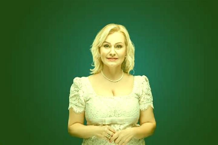 Lillian, 25 — Escort in Satul-Nou, Moldova